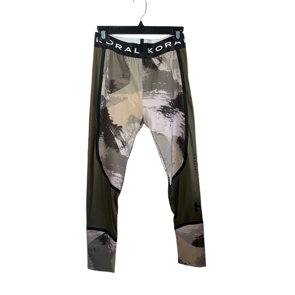 Koral X Infinity Leggings cropped camo print Medium - Picture 3 of 12